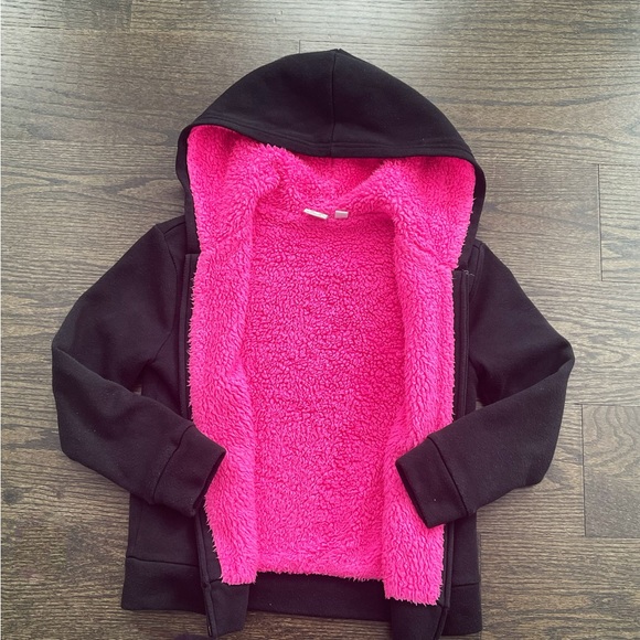 ‼️SALE‼️ $6 Puma girls fleece lined hoodie Full Zip black/pink - Picture 5 of 7